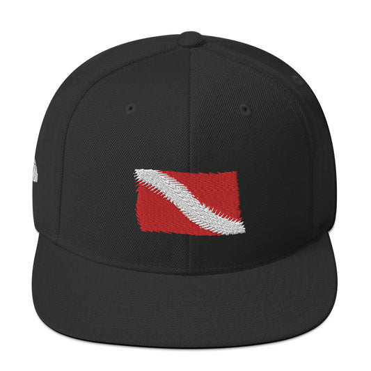 Diver Flag Snap hat