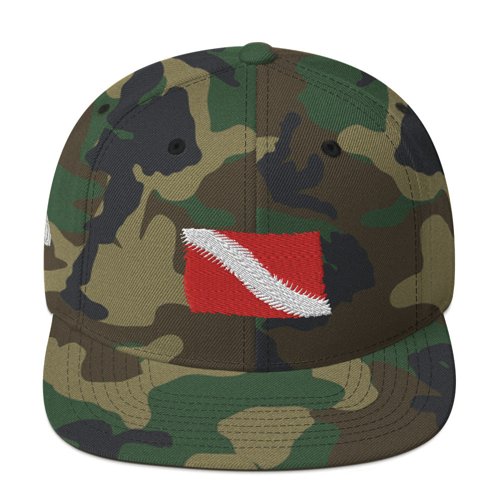 Diver Flag Snap hat